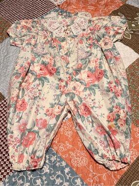 Vintage 90s Ceil Ainsworth Peony Rose Floral Bubble Romper 12M Cottagecore